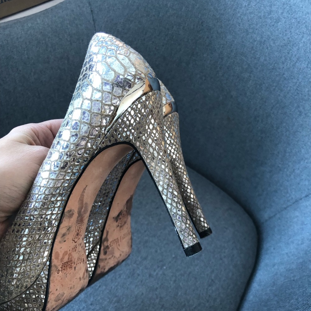 White House Black Market Shoes Heels - Picture 8 of 12